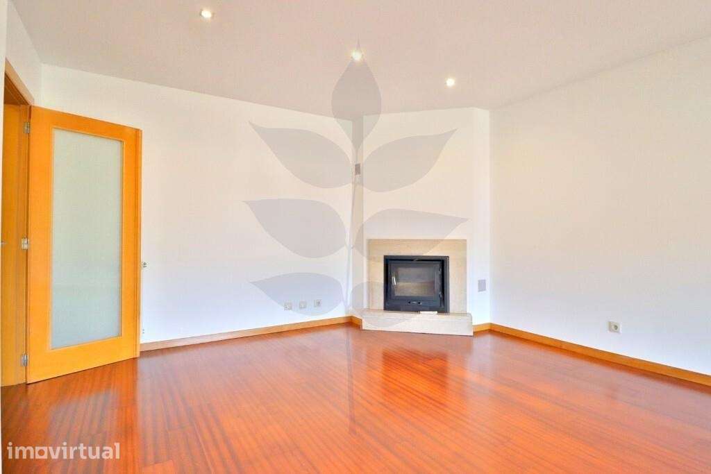 Venda apartamento T3 na freguesia de Este (São Pedro) - Grande imagem: 5/33