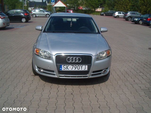 Audi A4 Avant - 4