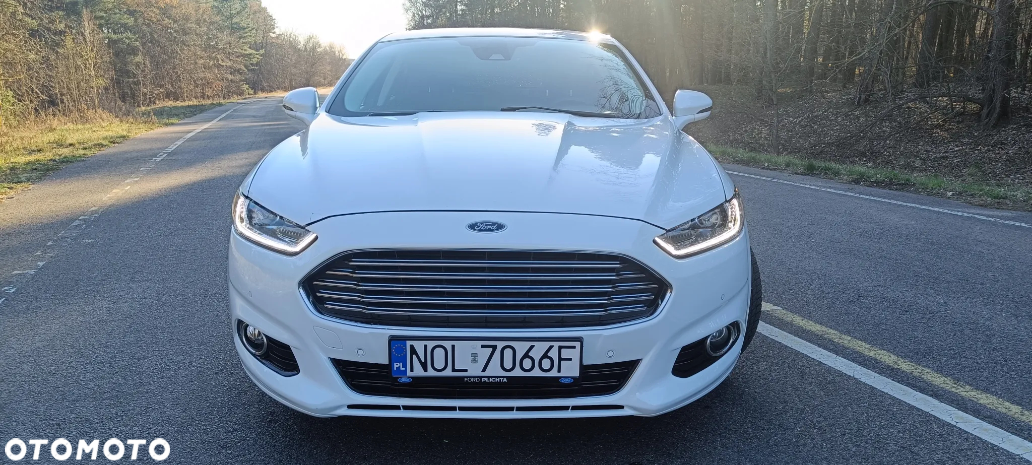 Ford Mondeo 1.5 TDCi ECOnetic Ambiente - 2