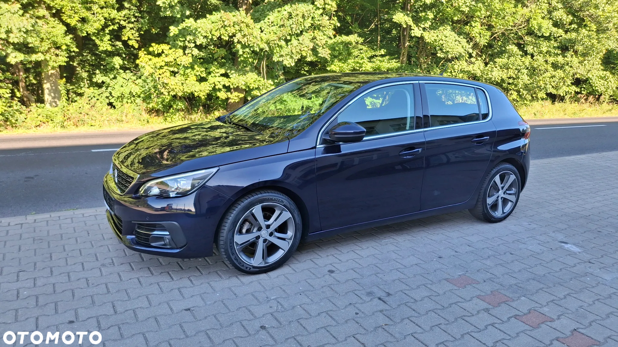 Peugeot 308 1.5 BlueHDi Allure Pack S&S EAT8 - 5
