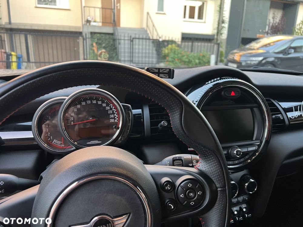 MINI Cooper John Works - 17