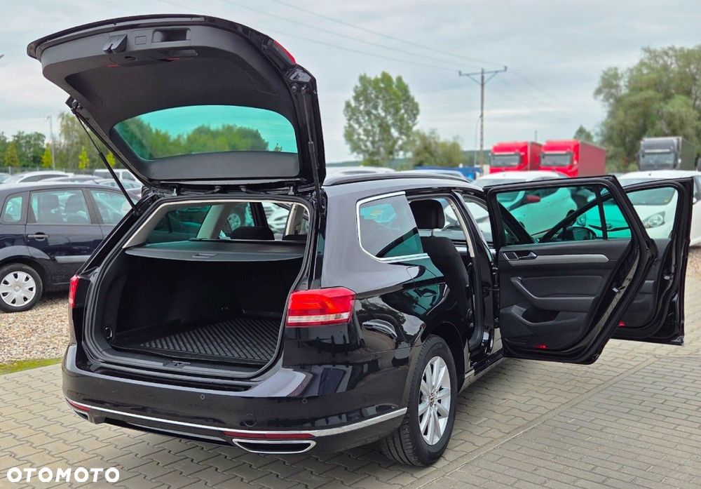 Volkswagen Passat - 29