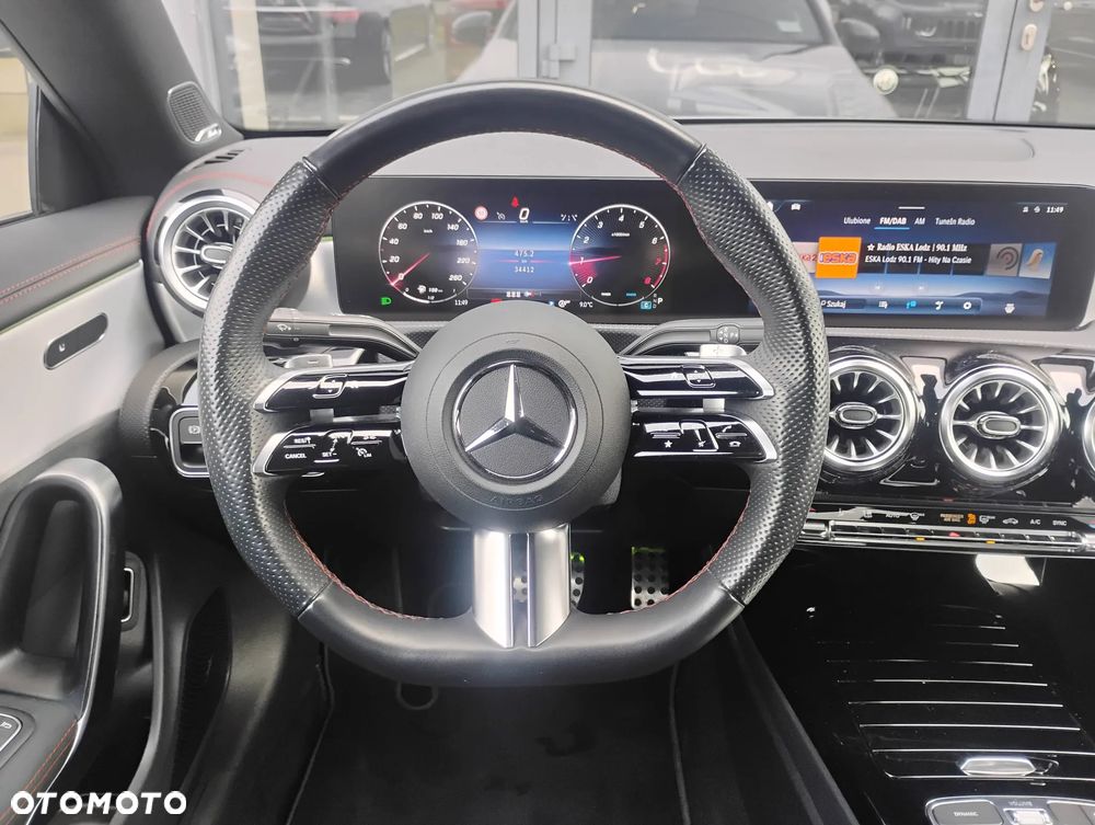 Mercedes-Benz CLA 200 AMG Line 7G-DCT - 12