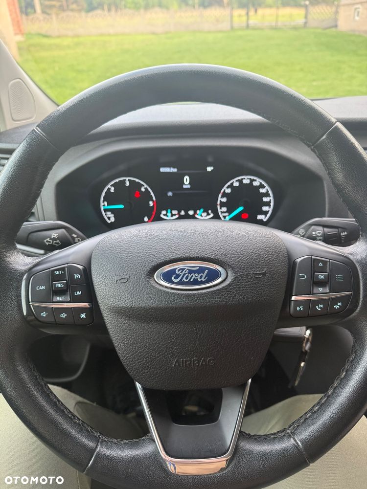 Ford Transit Custom - 12