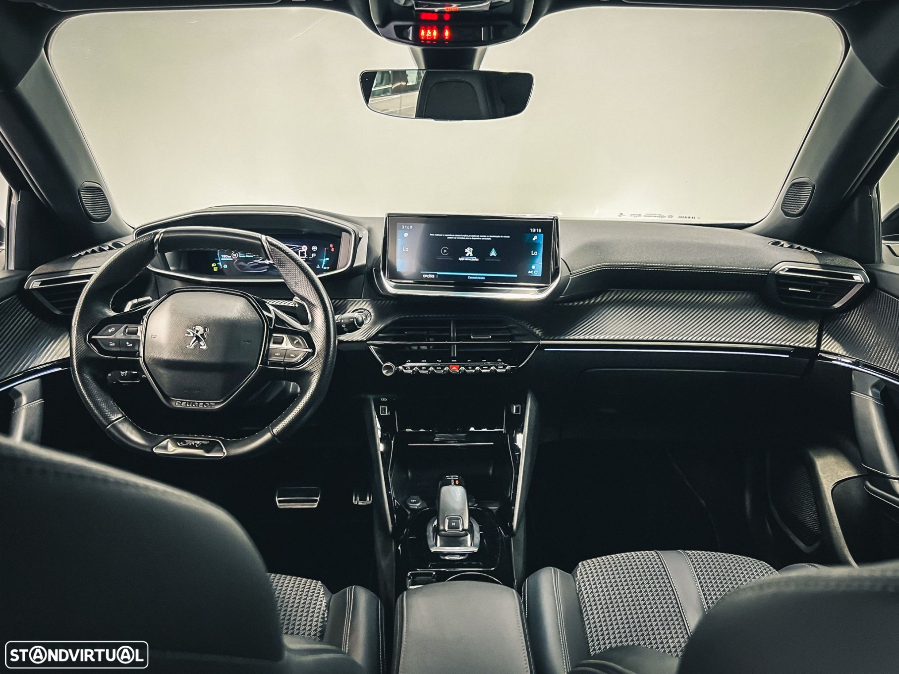 Peugeot 2008 1.2 PureTech GT Line EAT8 - 12