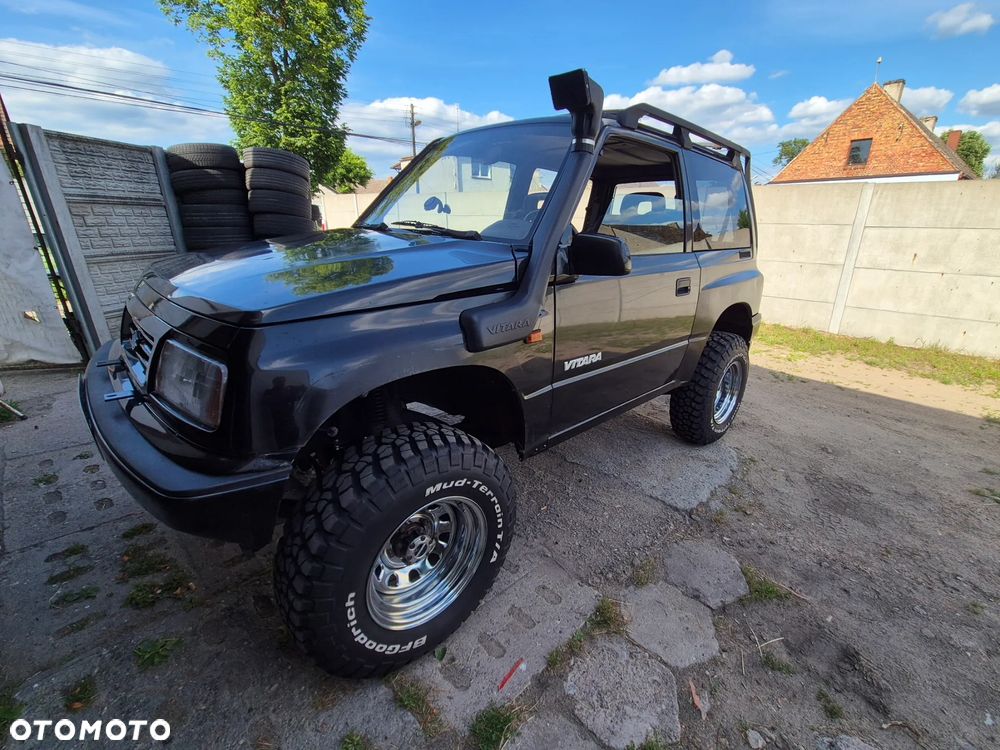 Suzuki Vitara - 1