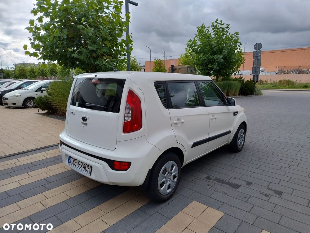 Kia Soul 1.6 CRDI M - 18