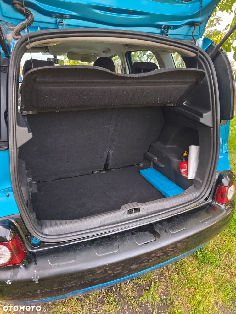 Citroën C3 Picasso - 24