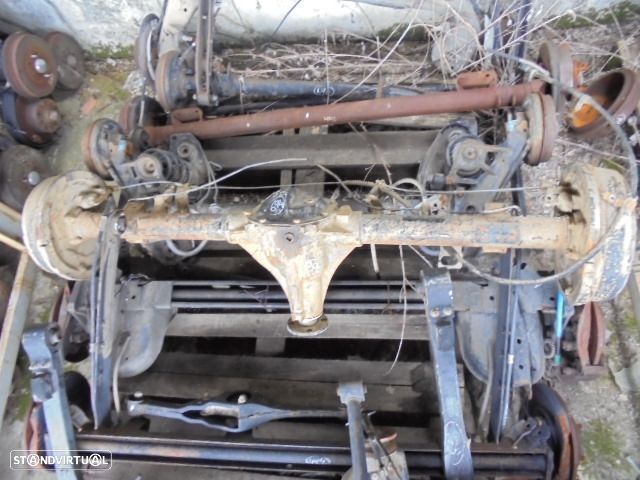Eixo Eix694 NISSAN D22 PICK-UP FASE 2  2005 2.5 DCI VDI 4X4 135CV 2P CINZA TRÁS CUBOS DIF COMPLETO - 1