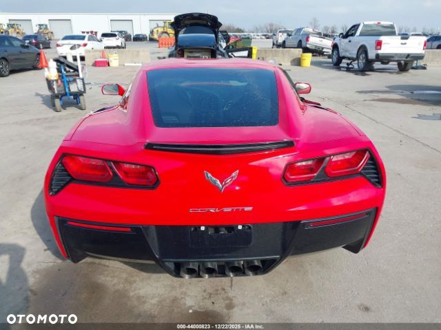 Chevrolet Corvette - 7