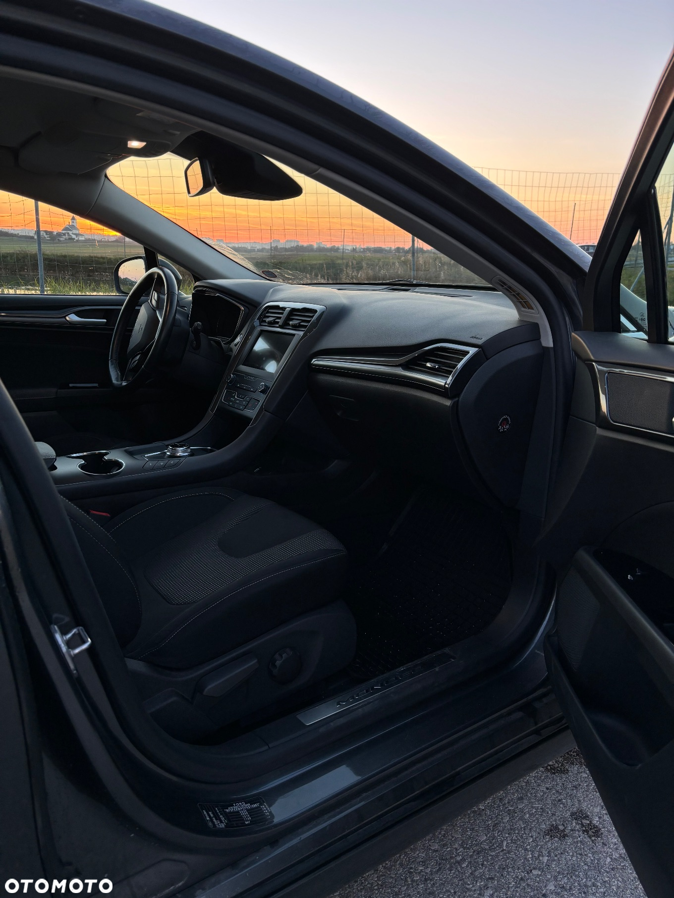 Ford Mondeo Turnier 2.0 EcoBlue Titanium - 10