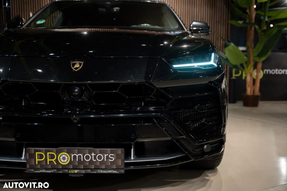 Lamborghini Urus - 8