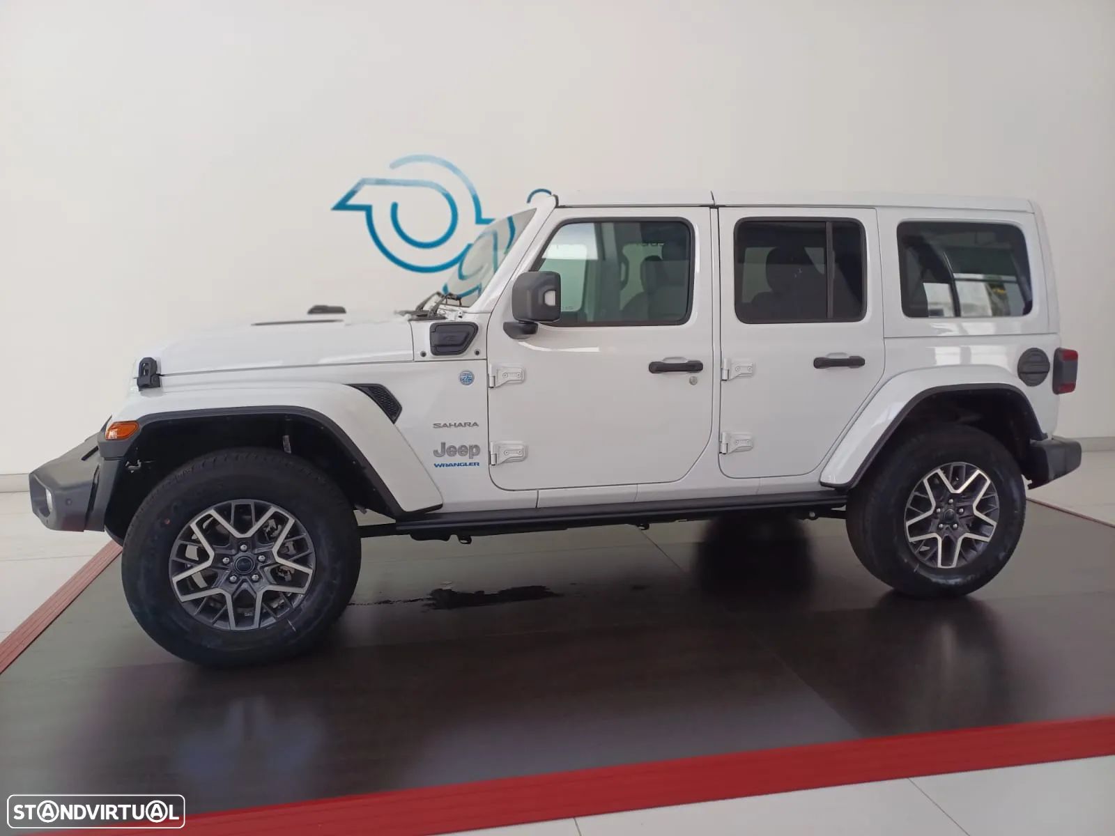 Jeep Wrangler - 1