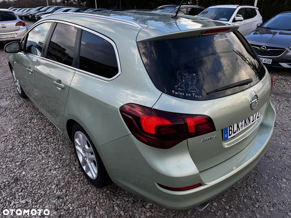 Opel Astra 1.4 Turbo ecoFLEX Start/Stop Selection - 11