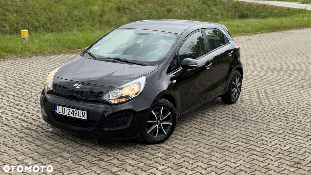 Kia Rio - 1