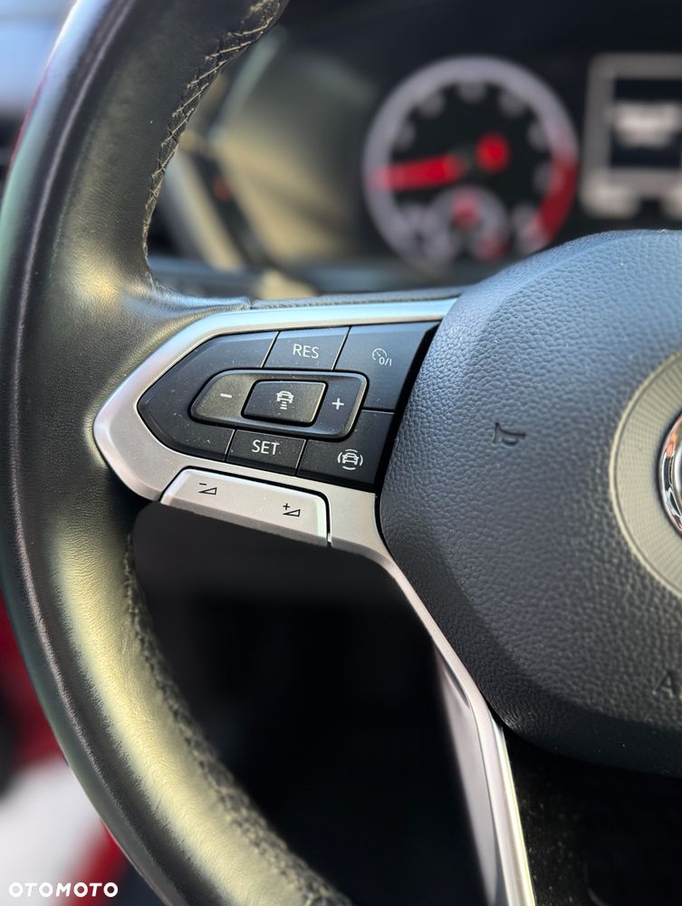 Volkswagen T-Cross - 20
