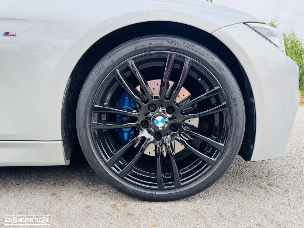 BMW 320 d Auto Pack M - 9