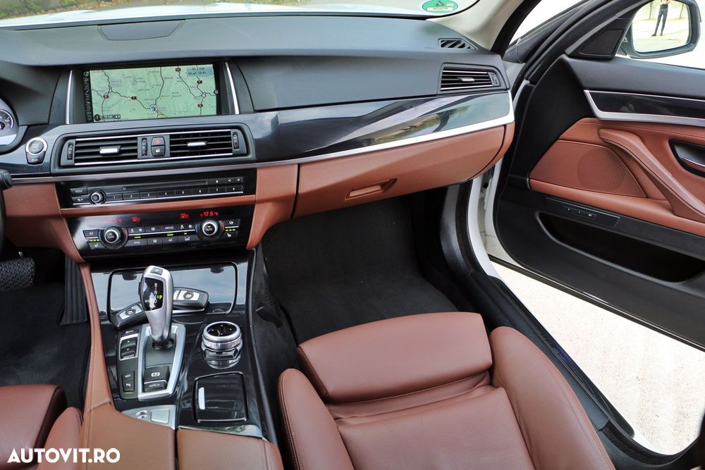 BMW Seria 5 520d EfficientDynamics Edition AT - 7