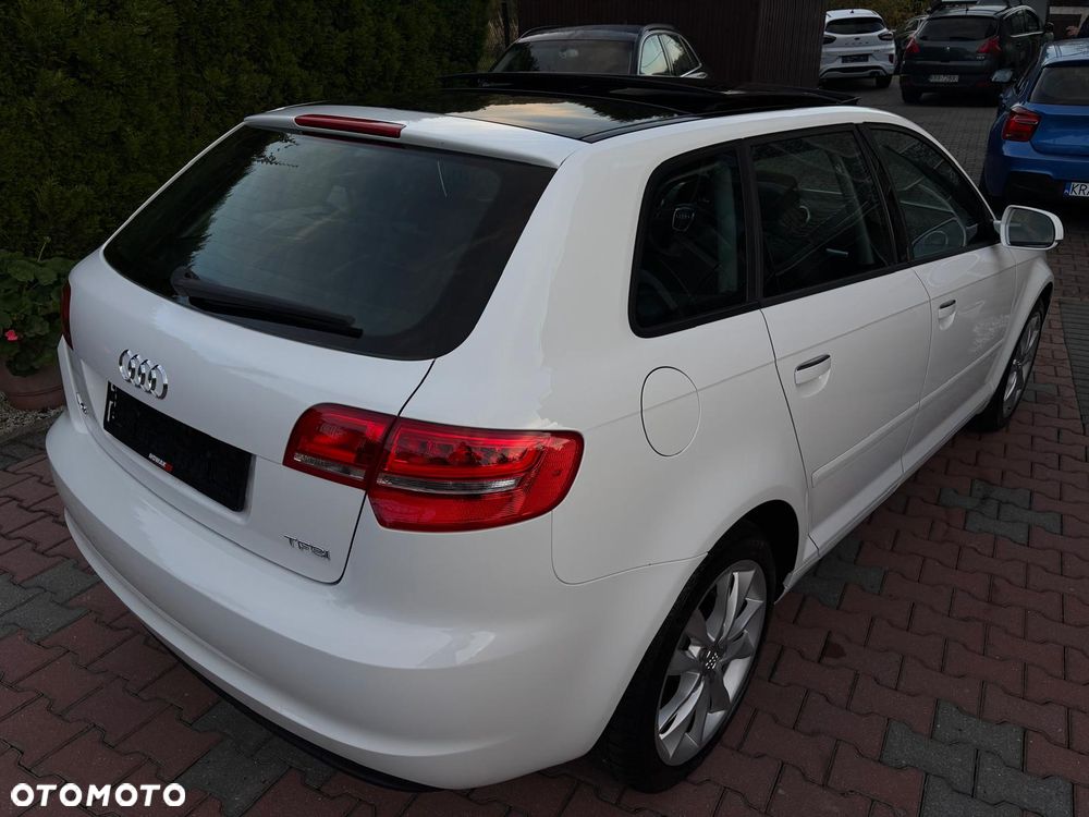 Audi A3 Sportback 1.4 TFSI Attraction - 28
