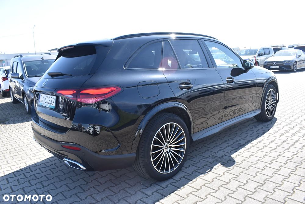 Mercedes-Benz GLC 300 d mHEV 4-Matic Avantgarde - 5