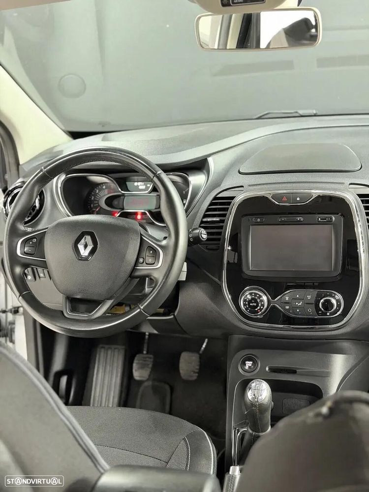 Renault Captur 1.5 dCi Exclusive - 13