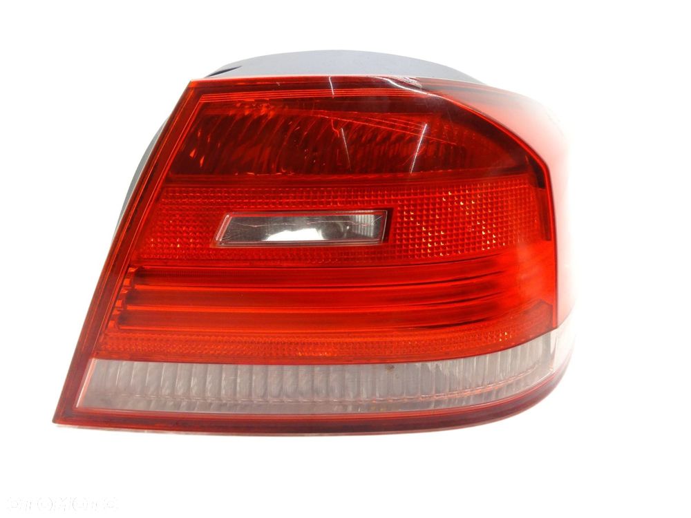 Lampa prawa prawy tył tylna 7162302 bmw e93 cabrio - 1
