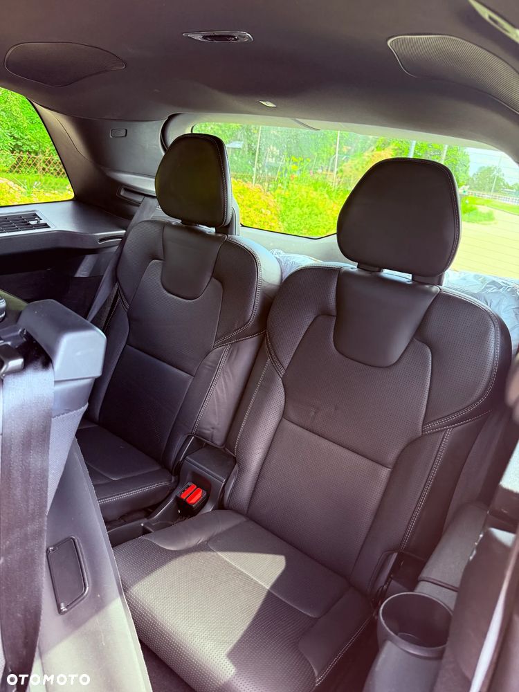 Volvo XC 90 - 12