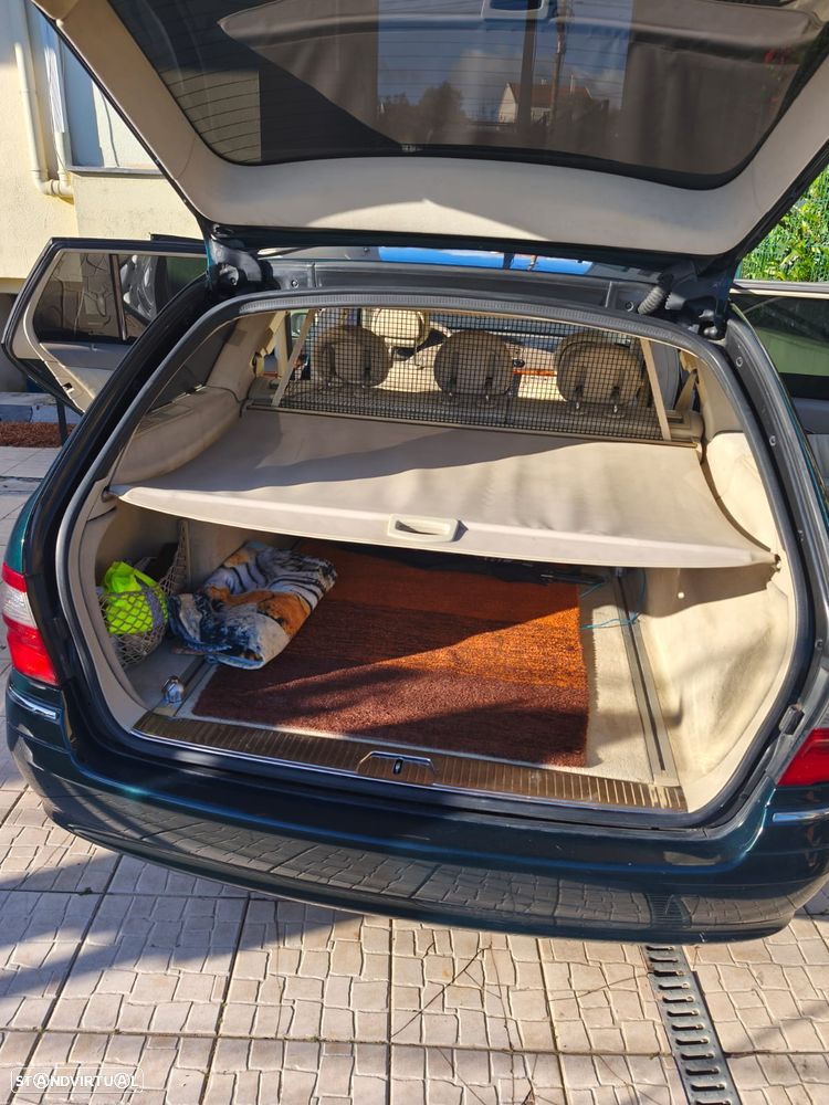 Mercedes-Benz E 270 - 5