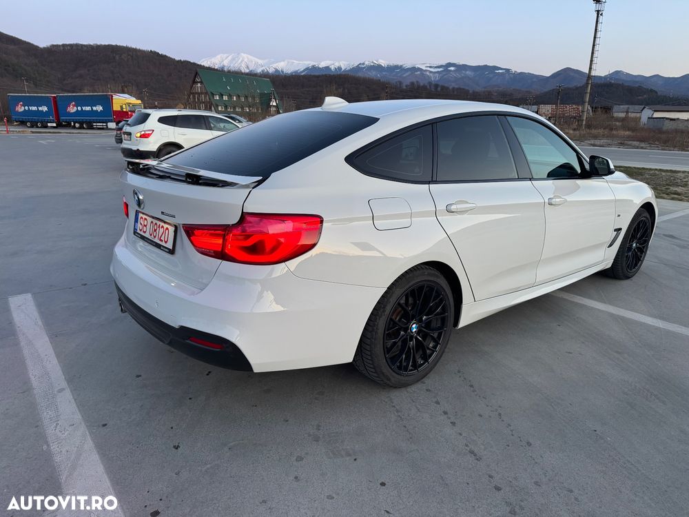 BMW Seria 3 320d Aut. xDrive Edition M Sport Shadow - 20