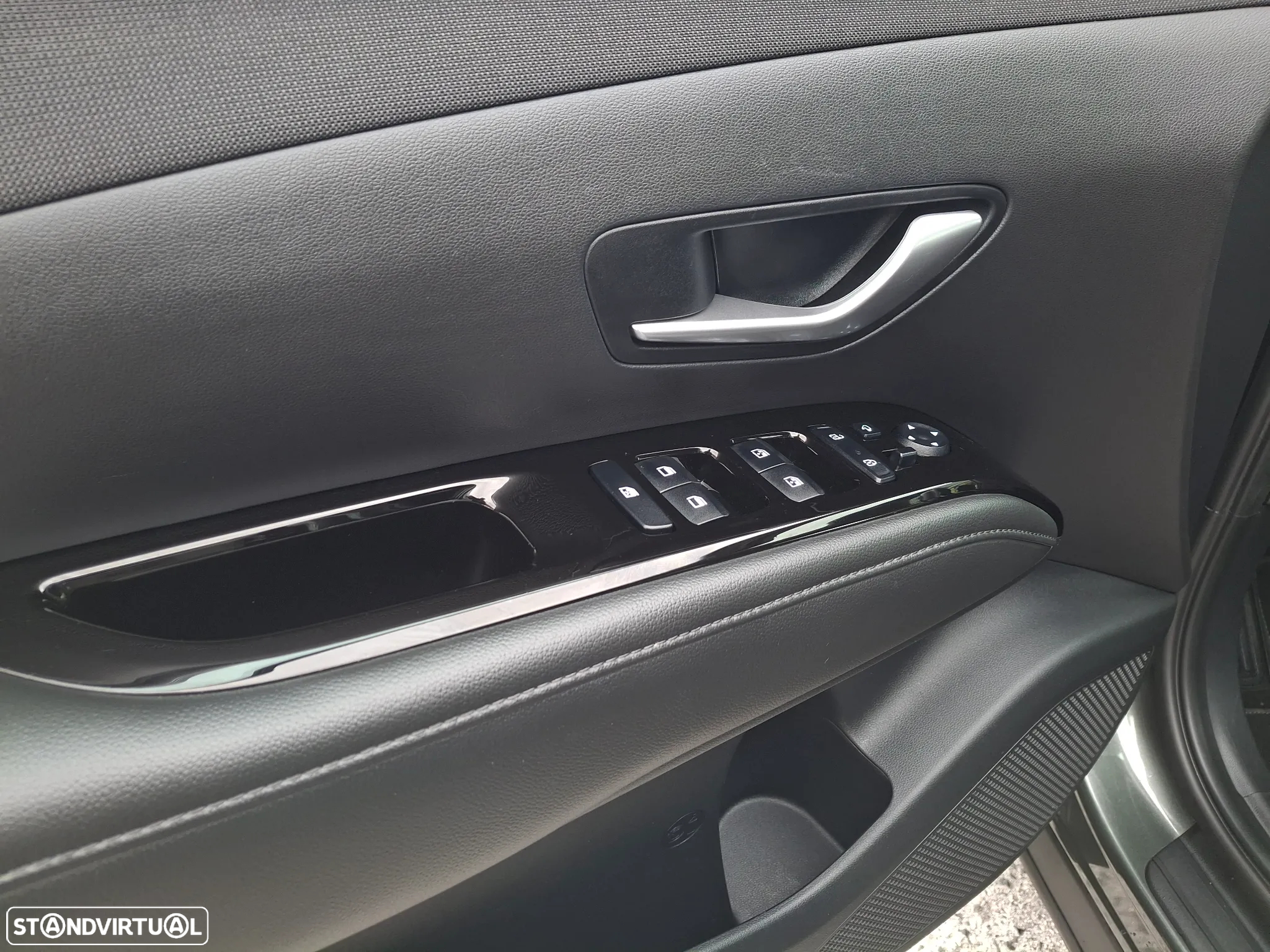 Hyundai Tucson 1.6 CRDi Premium - 9