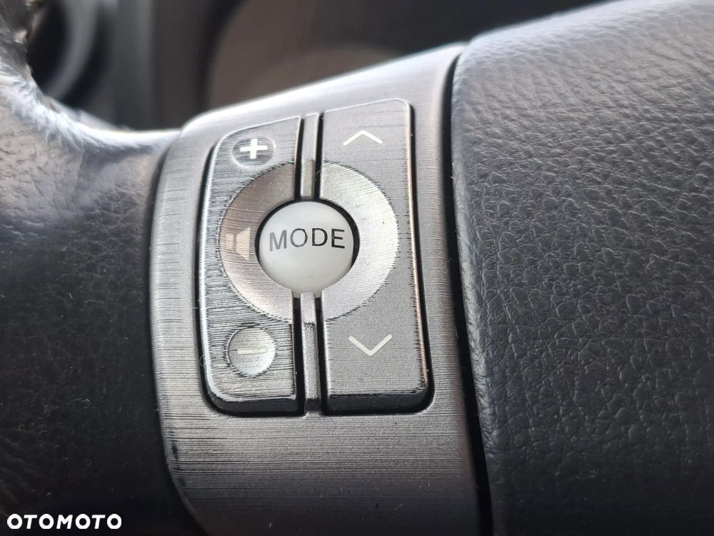 Toyota RAV4 2.2 D-4D Sol 180 - 20