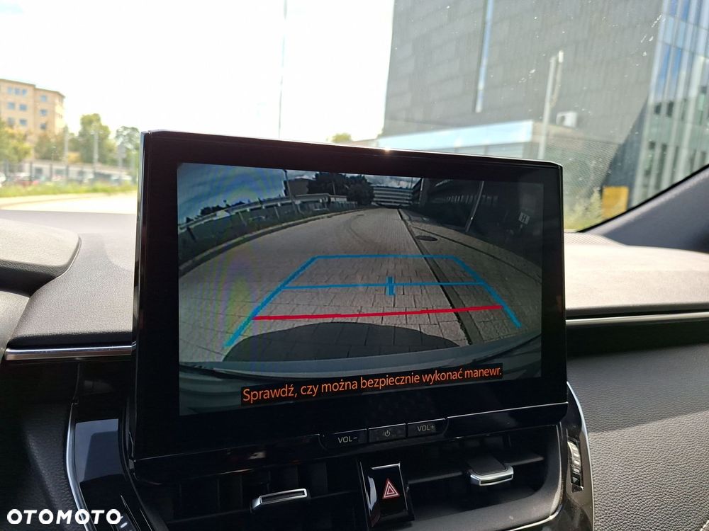 Toyota Corolla 1.8 Hybrid Comfort - 23