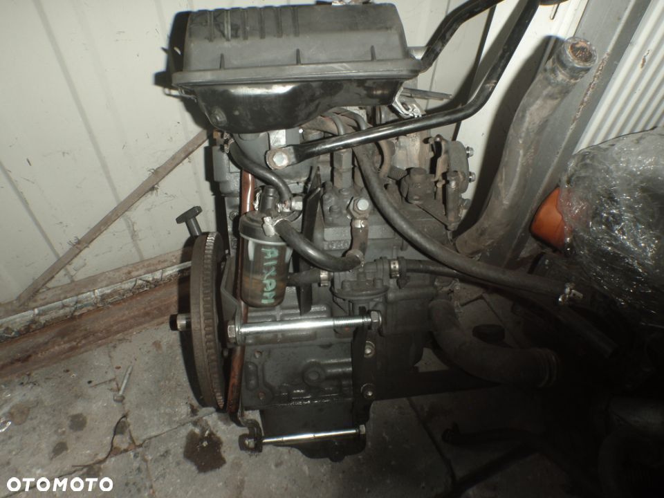 przewód paliwa trójnik z filterka obudowy paliwa separator silnik aixam ligier chatenet italcar town line kubota z402  diesel - 1