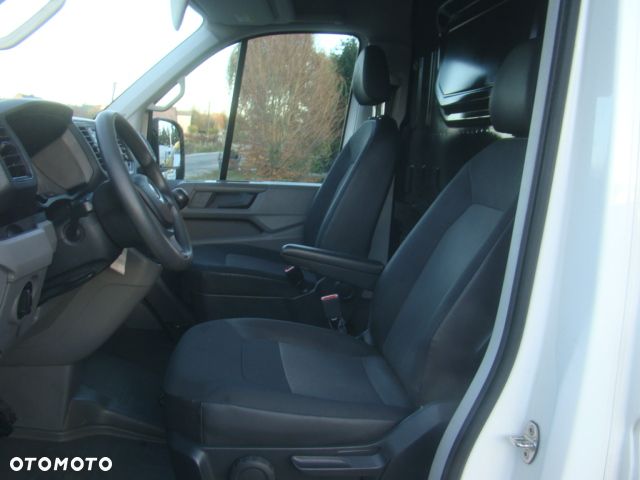Volkswagen CRAFTER L4 H2 MAXI - 14