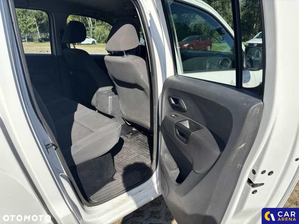 Volkswagen Amarok - 22