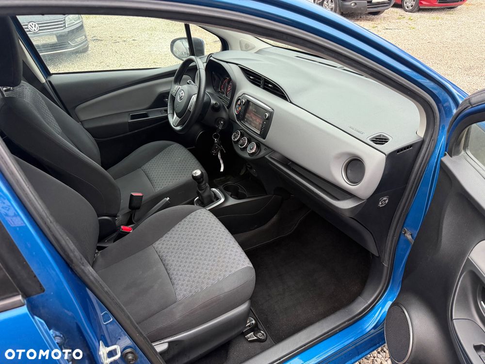 Toyota Yaris 1.0 Luna - 29