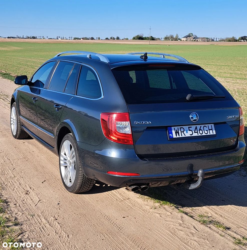 Skoda Superb 2.0 TDI 4x4 Platinum DSG - 6