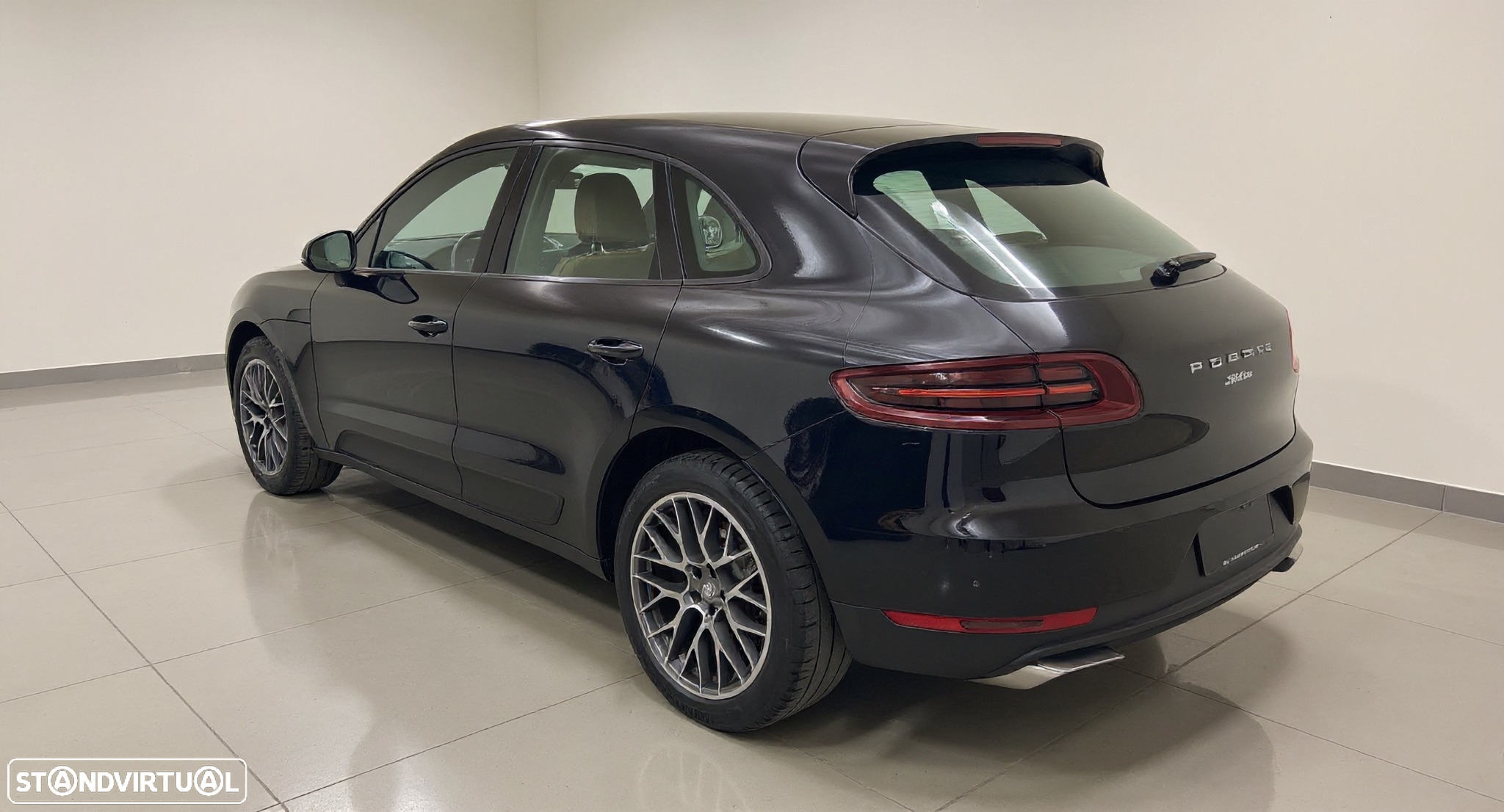 Porsche Macan - 2