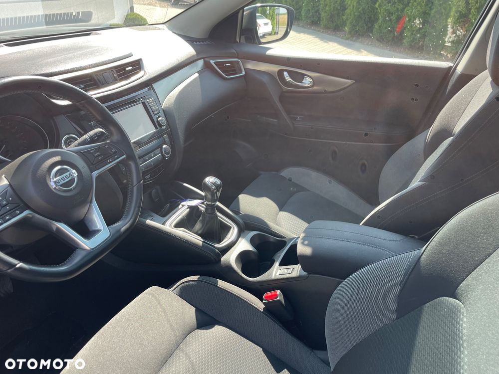 Nissan Qashqai 1.2 DIG-T N-Vision - 10