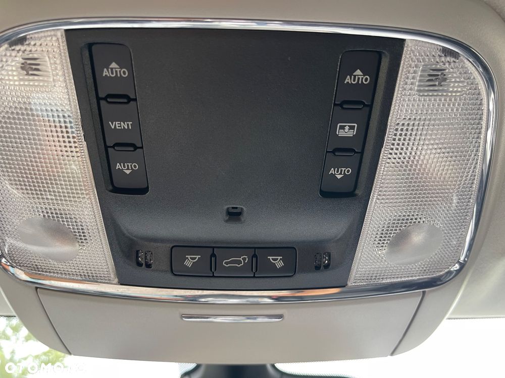 Jeep Grand Cherokee 3.0 CRD Summit - 25