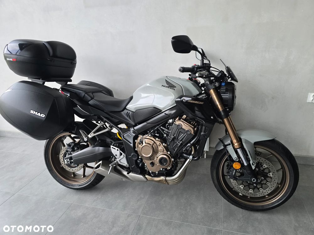 Honda CB - 31