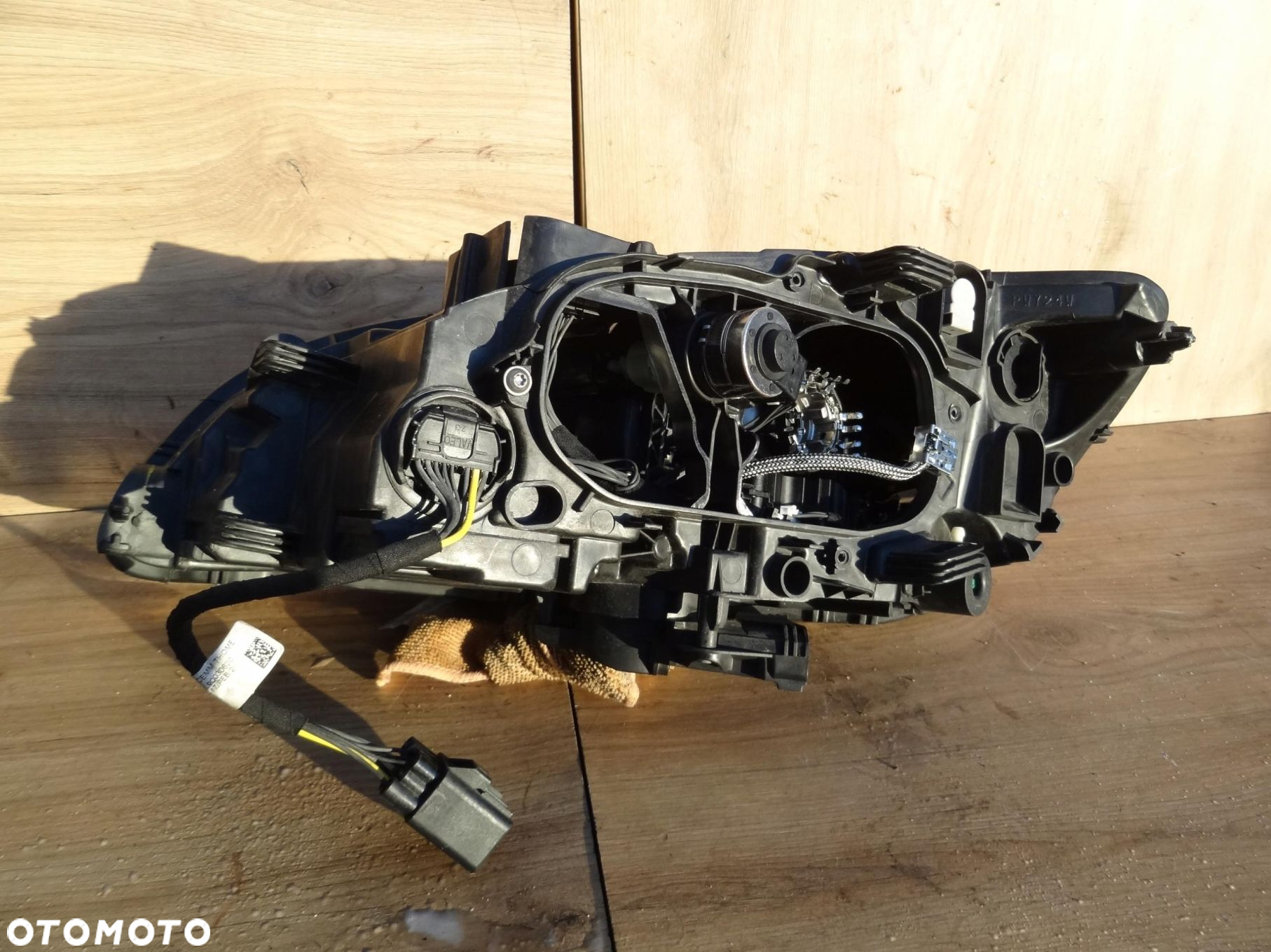VOLVO S60 V60 LIFT REFLEKTOR LAMPA PRZÓD BI-XENON ORYGINAL 31698819 - 14