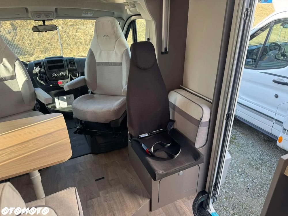 LMC Tourer Lift H730G - Kamper o DMC 3500kg dla 5ciu osób! - 31