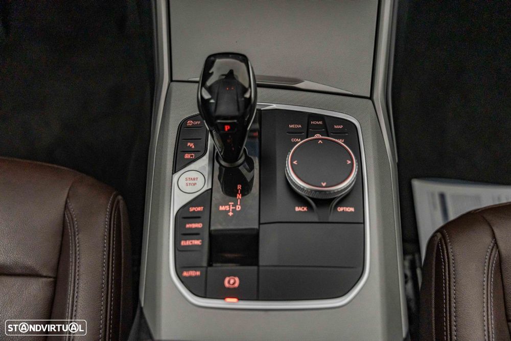 BMW 330 e Line Luxury Auto - 20