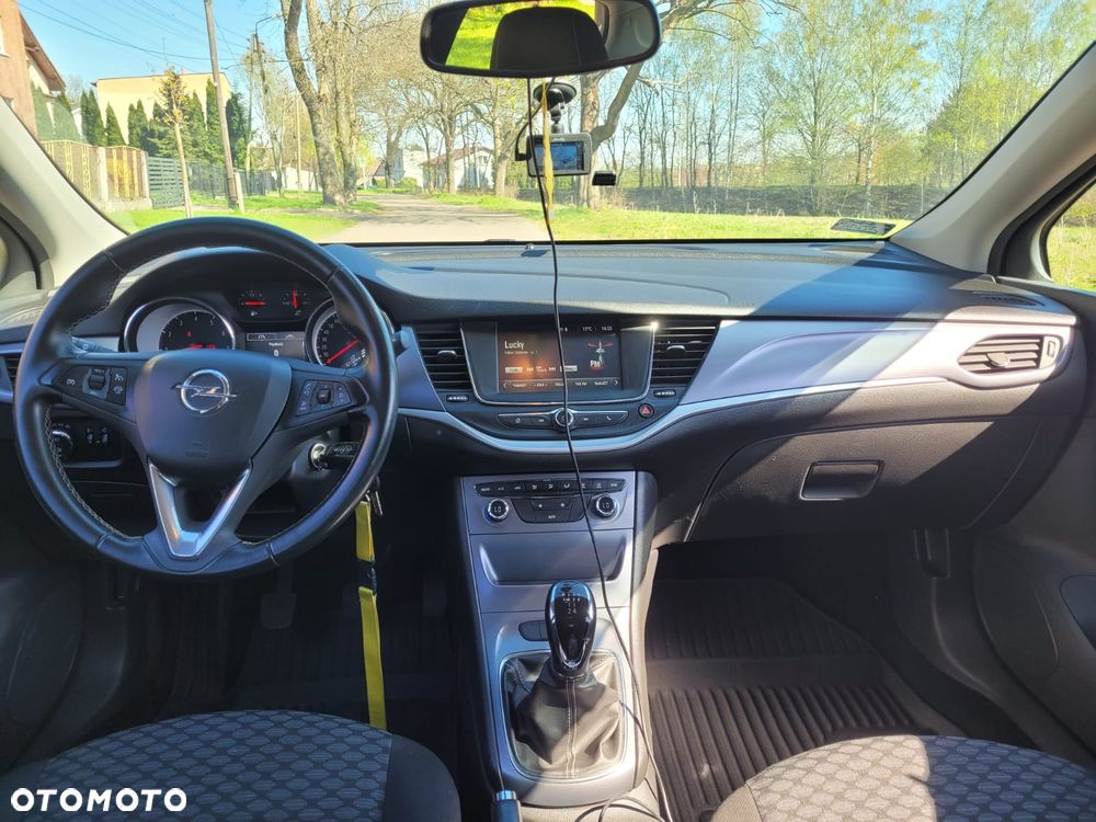 Opel Astra 1.4 Essentia - 13