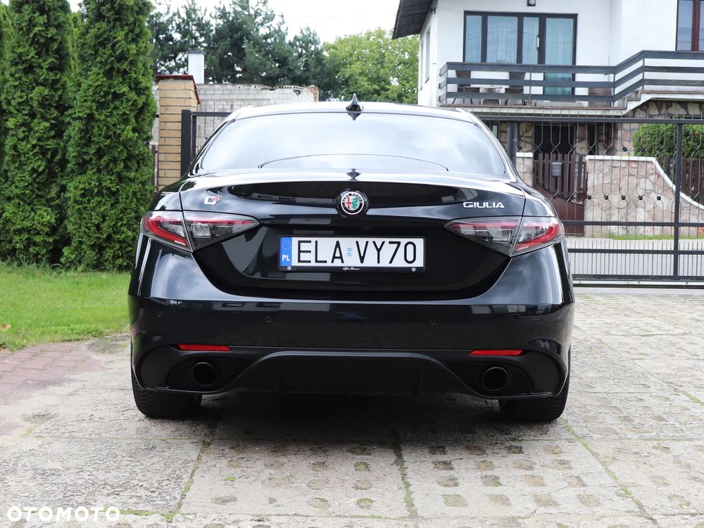 Alfa Romeo Giulia 2.0 Turbo Veloce Q4 - 13
