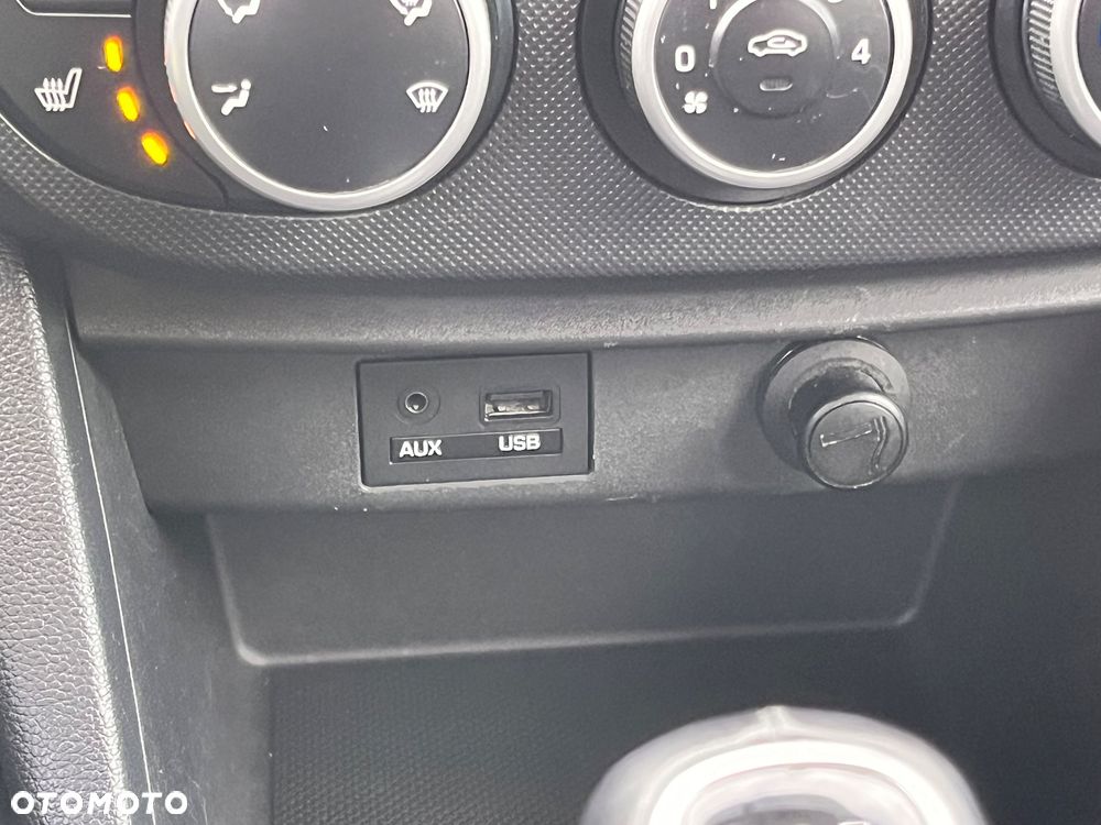 Hyundai i10 1.2 Passion Plus - 25