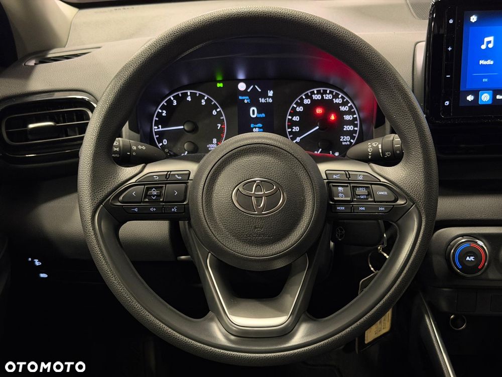 Toyota Yaris 1.5 Active - 19