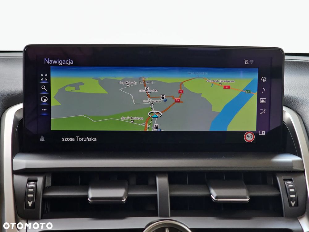 Lexus NX 300h F Impression AWD - 26