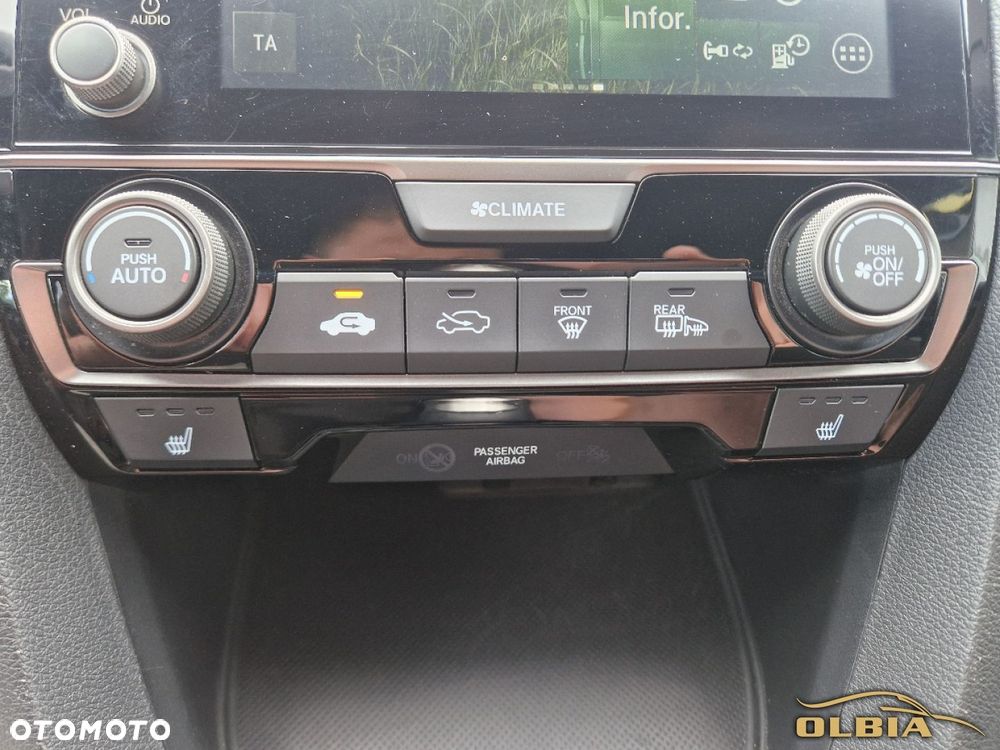 Honda Civic 1.0 i-VTEC Turbo Comfort Sport Line - 28